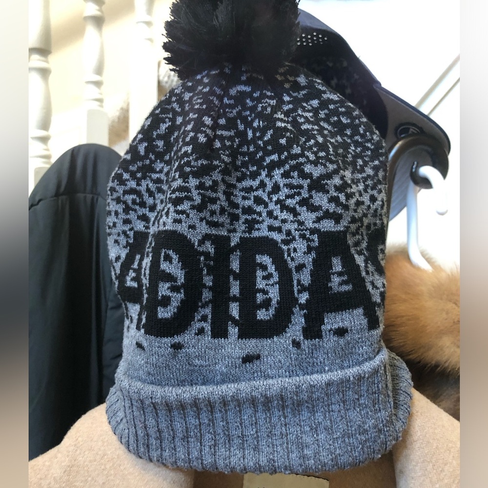 Adidas golf toque
